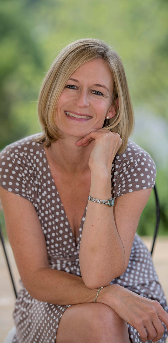 Catrin MacMahon - Psychologist and Nature Therapist